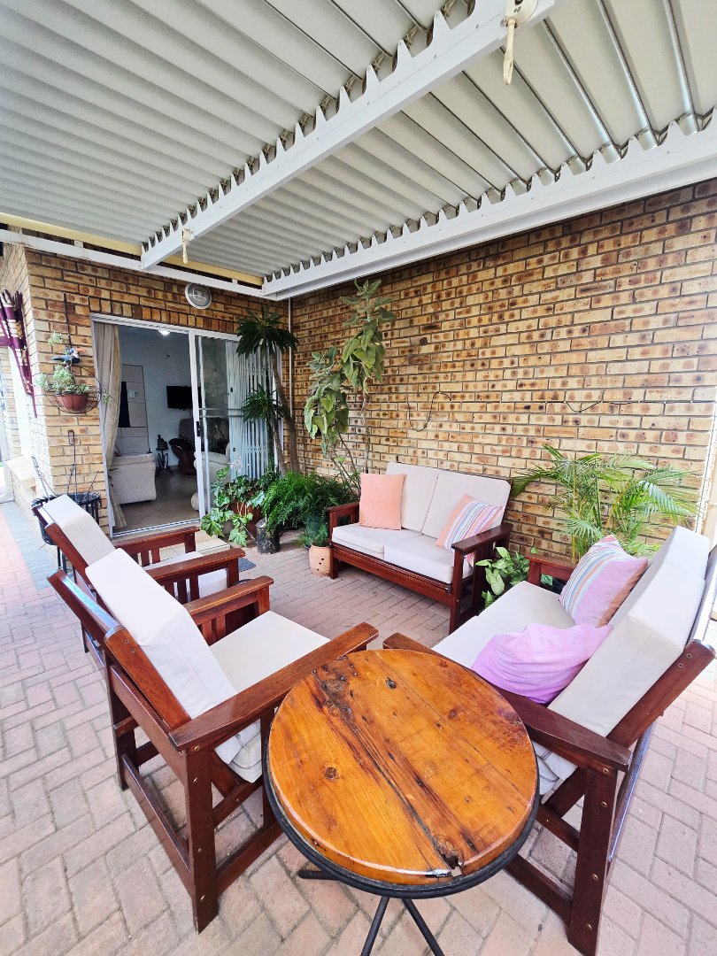 3 Bedroom Property for Sale in Flimieda North West